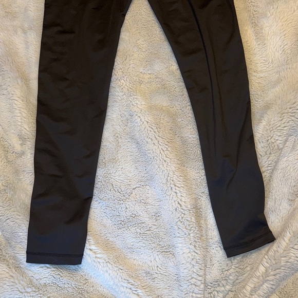 NWOT Sommer Ray Woman’sBlack Leggings - Picture 7 of 9